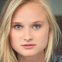 Svea Bein Nackt