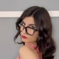 tabaardestani Nackt