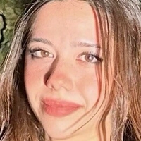 Talya Pek Nackt