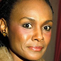 Tamara Dobson Nackt