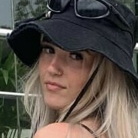 Taylor Beggs Nackt