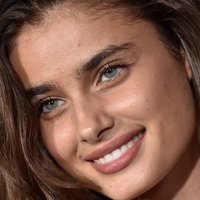 Taylor Hill Nackt