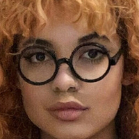 Thegirlinred0 Nackt