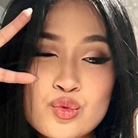 Theresa Nguyen Nackt
