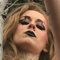 tieduptart Nackt
