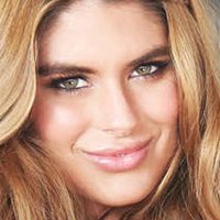 Tierra Lee Nackt