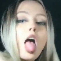 Tori Hodes Nackt