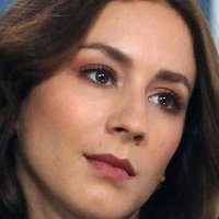 Troian Bellisario Nackt