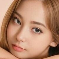 Unijung Nackt