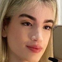 Valentinasz Nackt
