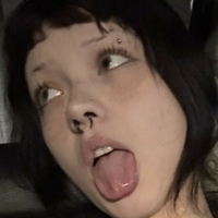 Valvampire / Peachyyval / kill.val Nackt