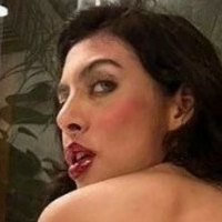 Vampira Morena Nackt