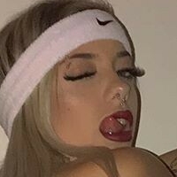 Vicky Balena Nackt
