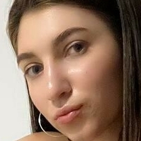Viktoriana Nackt