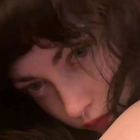 Violet Grohl Nackt