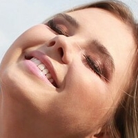 Vivian Blush Nackt