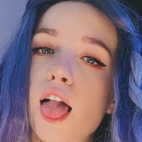 whoisellie Nackt