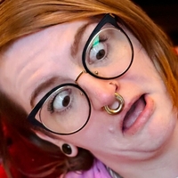 worthlessholes Nackt