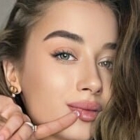 xlucyliux Nackt