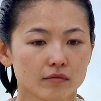 Yan Yan Chan Nackt