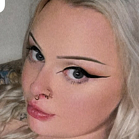 yelahlittle Nackt