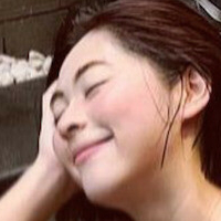 Yi Lin Nackt
