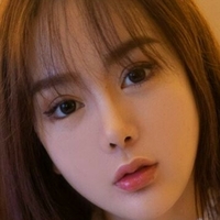 Yi Yang Nackt