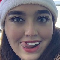Yiovanna20 Nackt