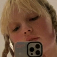 yourgirlnextdoorlau Nackt