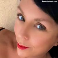 yummyhoneymodel Nackt