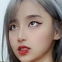 yuumeilyn Nackt