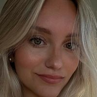Zarah Ellen Nackt