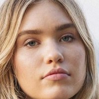 Zoe Cross Nackt