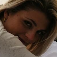 zoecastelli Nackt